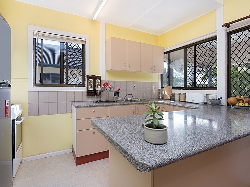36 Roderick Street, Moffat Beach QLD 4551