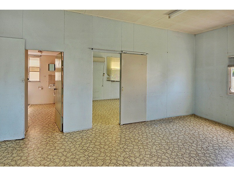 11 Third Avenue, Caloundra QLD 4551