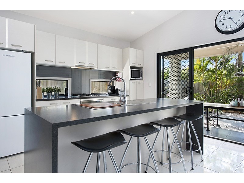4 Springbrook Street, Caloundra West QLD 4551