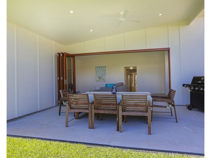 62 Nothling Street, Moffat Beach QLD 4551