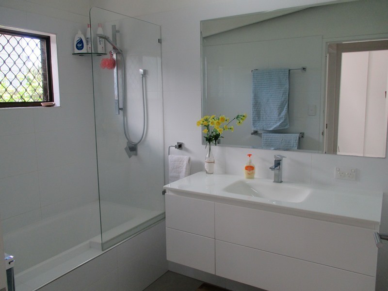 12 Farlow Street, Currimundi QLD 4551