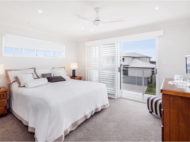 7 Swivel Court, Birtinya QLD 4575