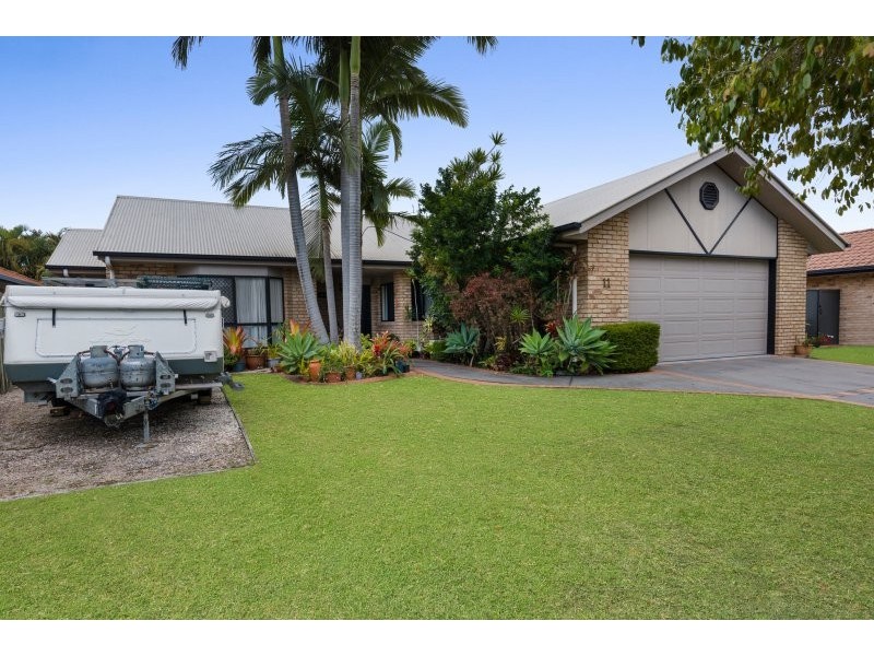 11 Kinross Court, Caloundra West QLD 4551