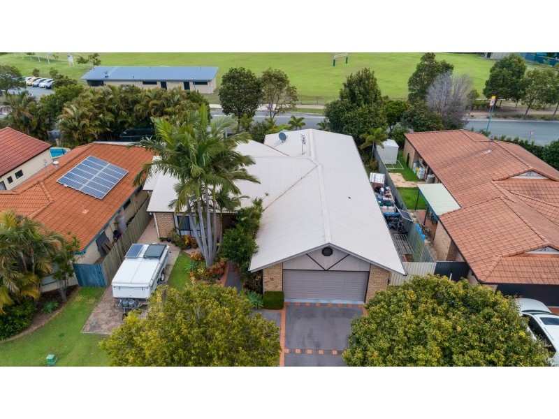 11 Kinross Court, Caloundra West QLD 4551