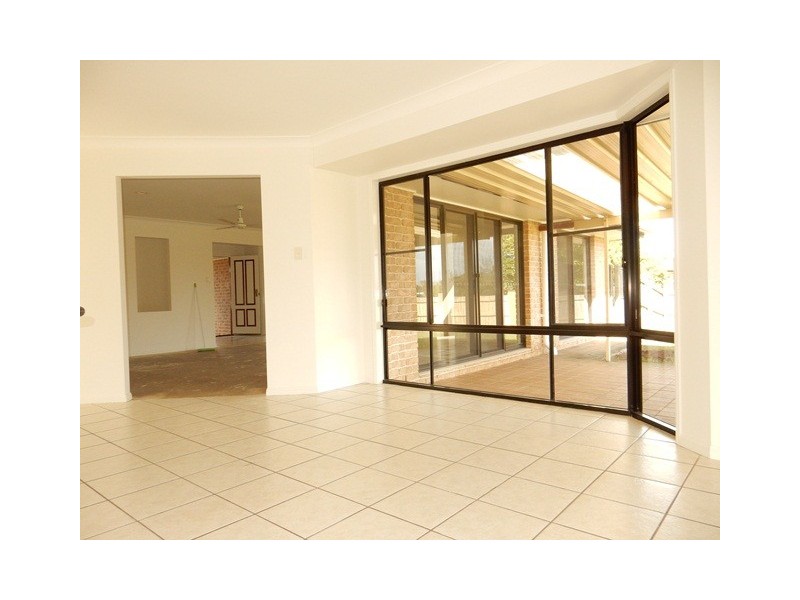 12 Dunbrody Street, Caloundra West QLD 4551