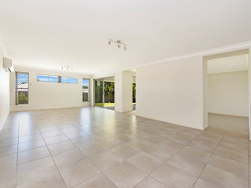 28 Tuckeroo Drive, Meridan Plains QLD 4551