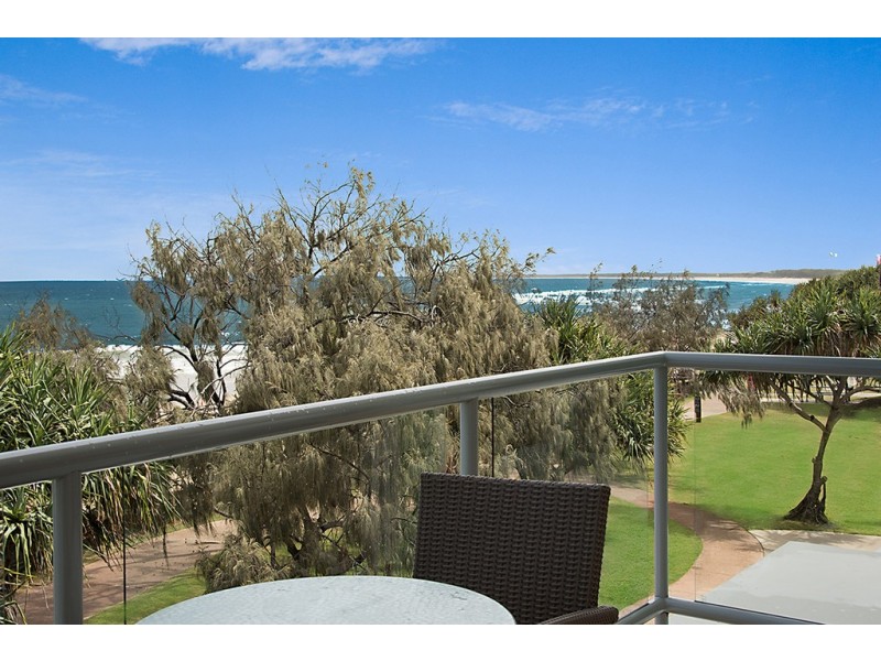 Unit 9 ‘Rolling Surf Resort’, 8 Levuka Avenue, Kings Beach QLD 4551