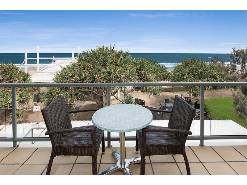 Unit 9 ‘Rolling Surf Resort’, 8 Levuka Avenue, Kings Beach QLD 4551