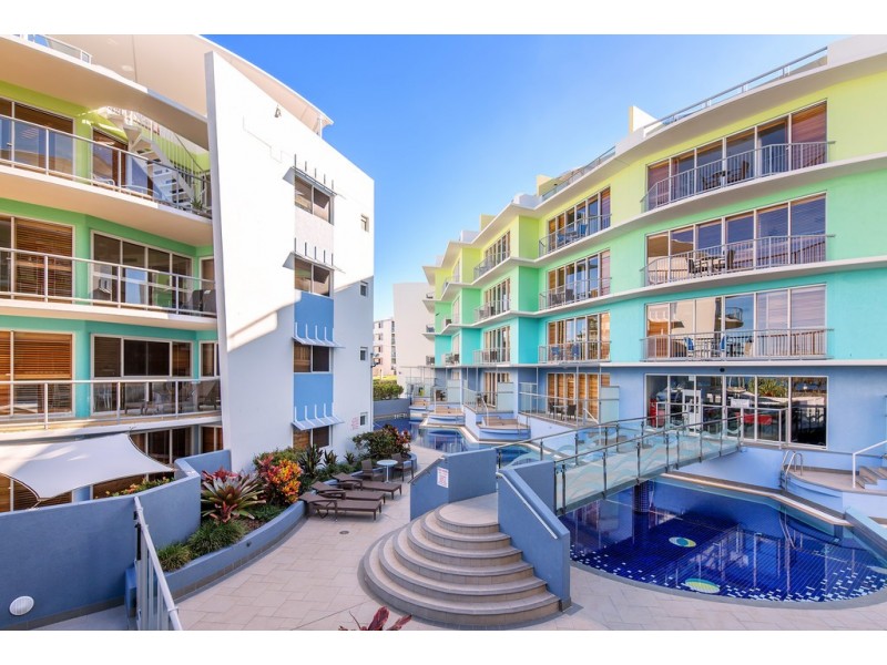 Unit 9 ‘Rolling Surf Resort’, 8 Levuka Avenue, Kings Beach QLD 4551