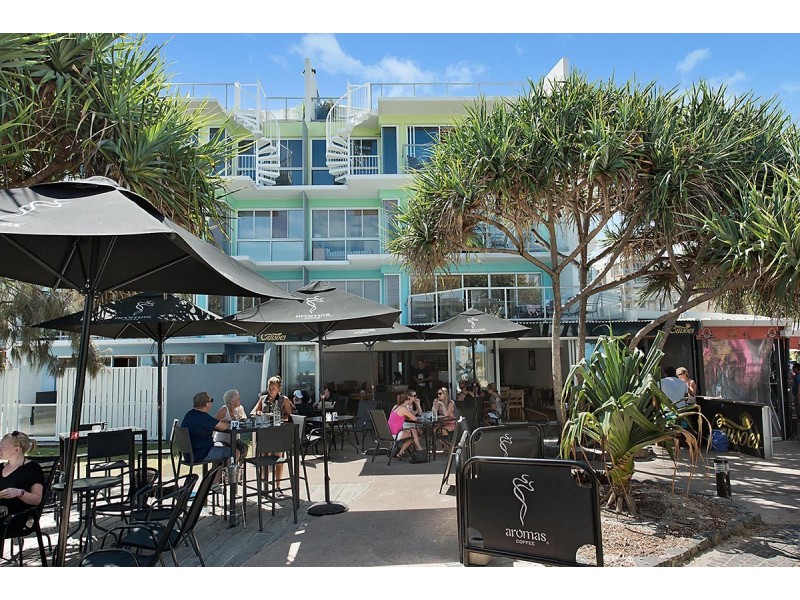 Unit 9 ‘Rolling Surf Resort’, 8 Levuka Avenue, Kings Beach QLD 4551