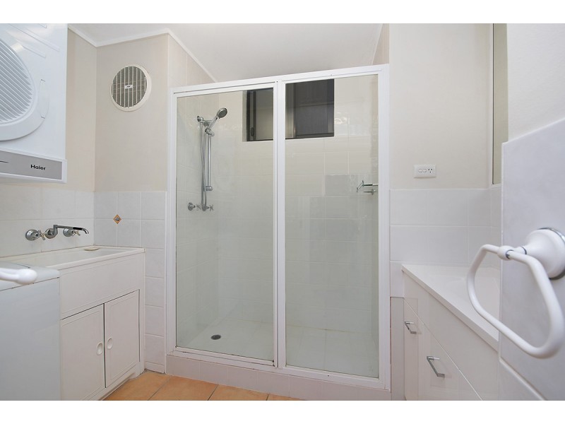 Unit 109 ‘Joanne Apartments’ 15 Bulcock Beach Esplanade, Caloundra QLD 4551