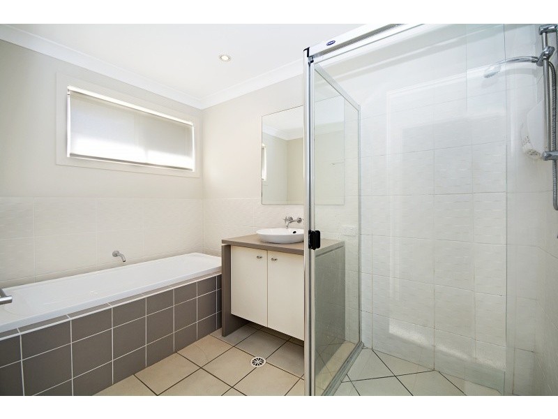 25 Little Mountain Drive, Little Mountain QLD 4551