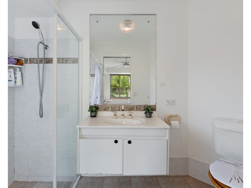 2 Pinanga Place, Little Mountain QLD 4551