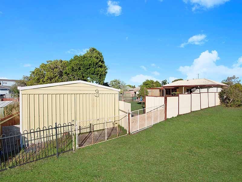 137 Landsborough Parade, Golden Beach QLD 4551