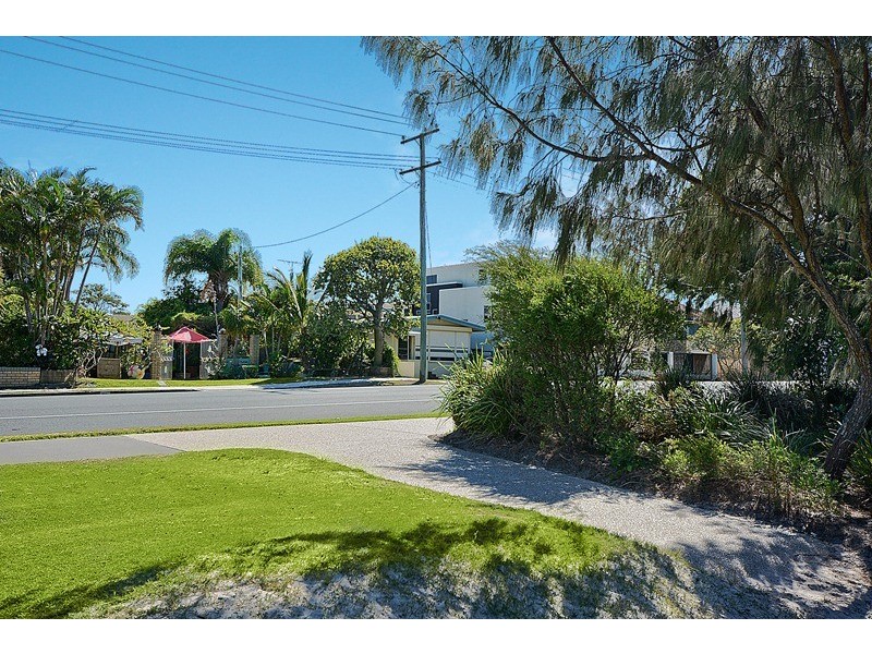 30 Esplanade, Golden Beach QLD 4551