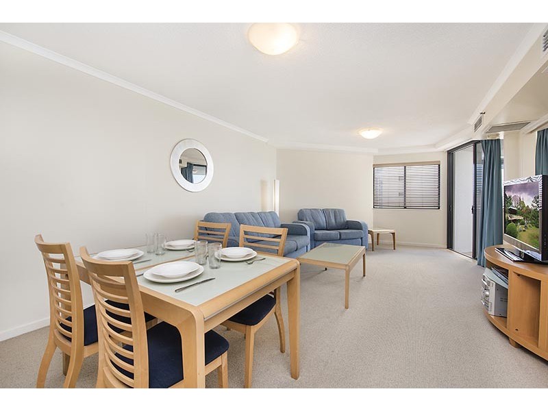 Unit 104 ‘Grand Pacific’ 38 Esplanade, Caloundra QLD 4551