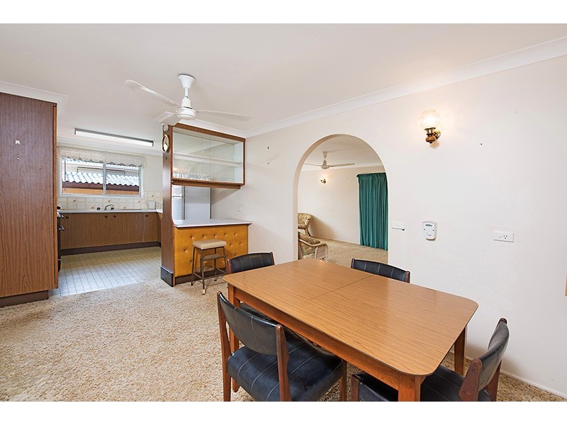 Unit 2 ‘Abb-Dale Court’, 12 Bombala Terrace, Caloundra QLD 4551