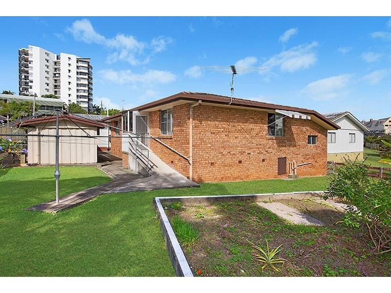 Unit 2 ‘Abb-Dale Court’, 12 Bombala Terrace, Caloundra QLD 4551