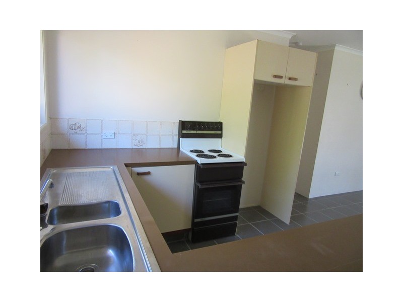 2/9 Kalanda Court, Dicky Beach QLD 4551