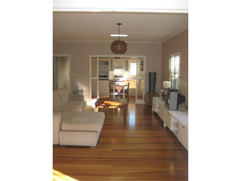 36 Kennedy Parade, Golden Beach QLD 4551