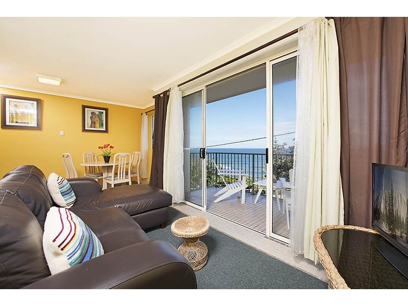 Unit 5 ‘Shoreline Villa’ 47 Albert Street, Kings Beach QLD 4551