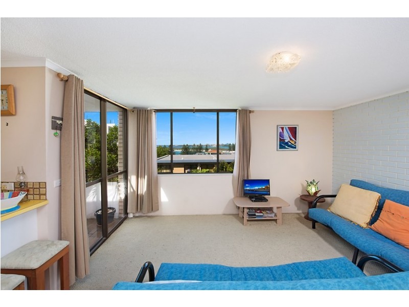 Unit 9 ‘Salt Spray’ 35 Lower Gay Terrace, Caloundra QLD 4551