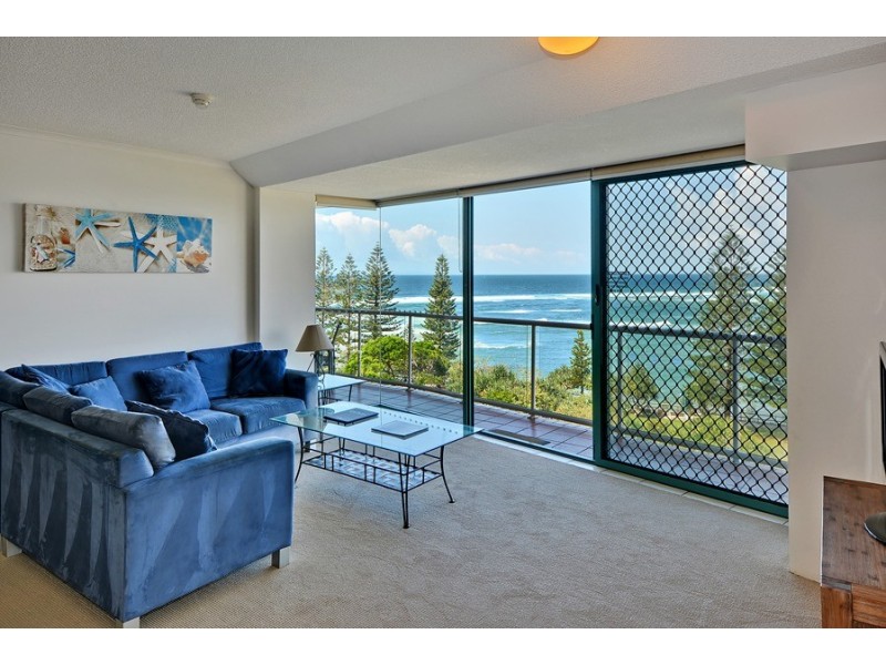 Unit 13/14 Bulcock Beach Esplanade, Caloundra QLD 4551