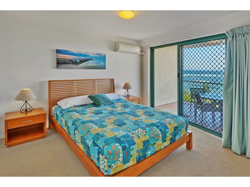 Unit 13/14 Bulcock Beach Esplanade, Caloundra QLD 4551