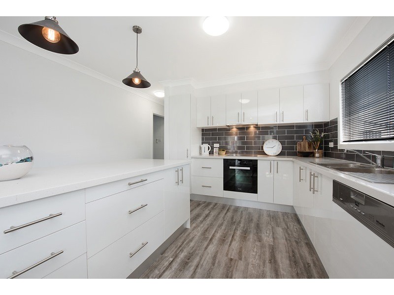 20 Theresa Street, Golden Beach QLD 4551