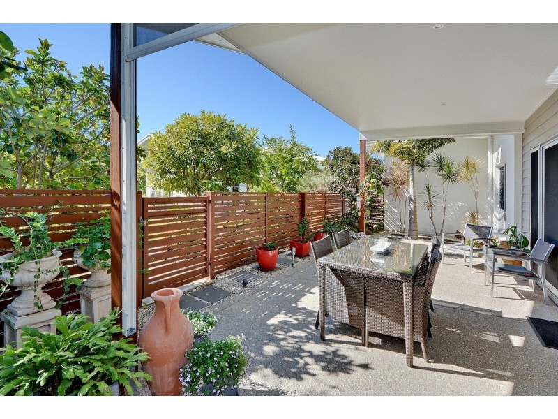 Unit 10 ‘Abbey on Westminster’ Emma Court, Golden Beach QLD 4551