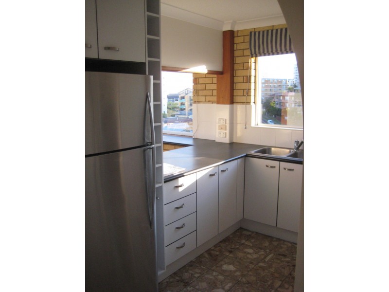Unit 11, 7 Mahia Terrace, Kings Beach QLD 4551