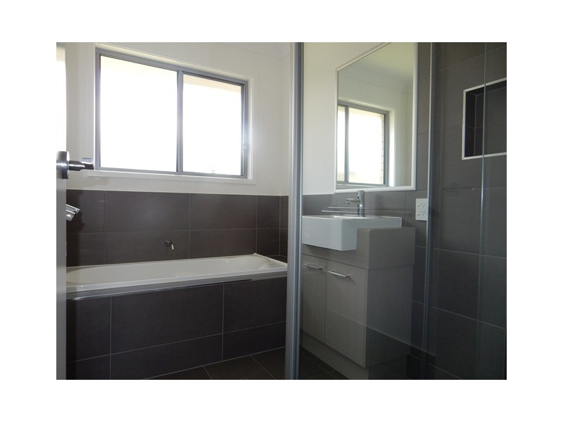 8 Keswick Street, Meridan Plains QLD 4551