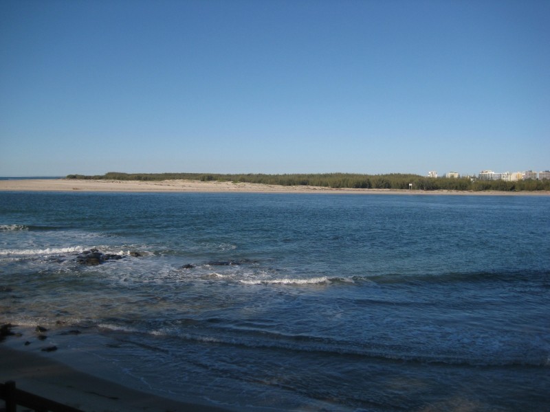 Unit 2, 22 Esplanade Bulcock Beach, Caloundra QLD 4551