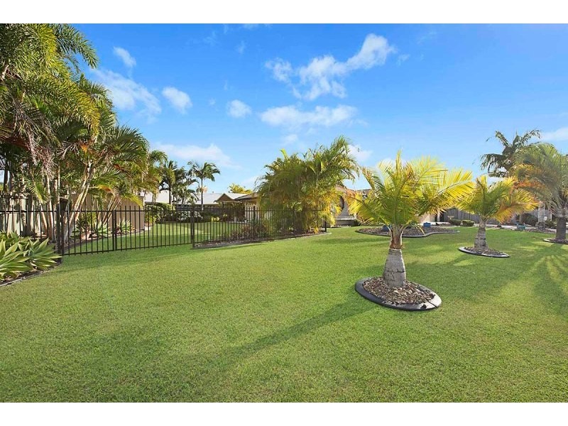 3 Matthew Crescent, Pelican Waters QLD 4551
