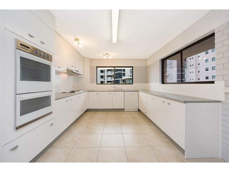 Unit 6 ‘Tarrohan Lodge’ 45 Verney Street, Kings Beach QLD 4551