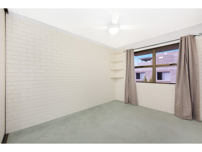 Unit 6 ‘Tarrohan Lodge’ 45 Verney Street, Kings Beach QLD 4551