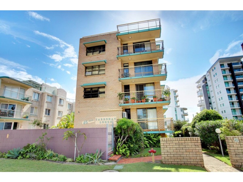 Unit 6 ‘Tarrohan Lodge’ 45 Verney Street, Kings Beach QLD 4551