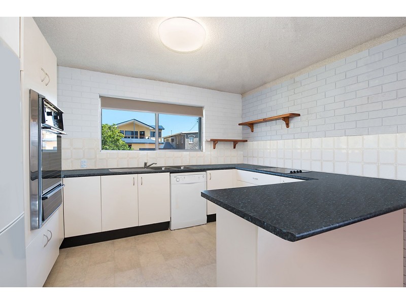 Unit 1 ‘Maraposa’ 9 Moffat Street, Moffat Beach QLD 4551