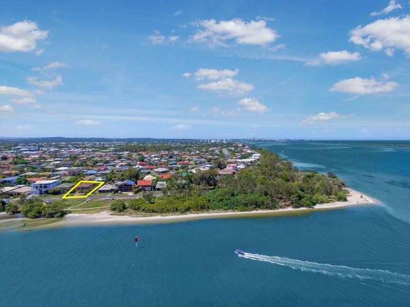 186 Golden Beach Esplanade, Golden Beach QLD 4551