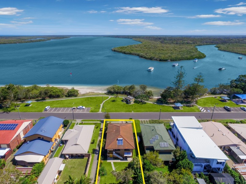 186 Golden Beach Esplanade, Golden Beach QLD 4551 Ray White Caloundra