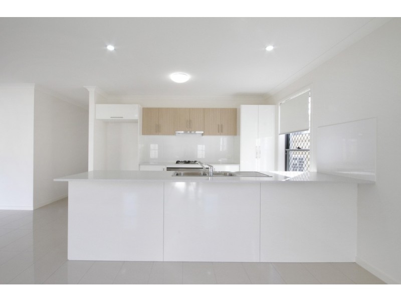 67 Wilderness Circuit, Little Mountain QLD 4551