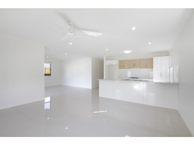67 Wilderness Circuit, Little Mountain QLD 4551