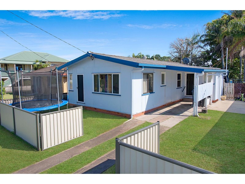 5 Burke Street, Golden Beach QLD 4551