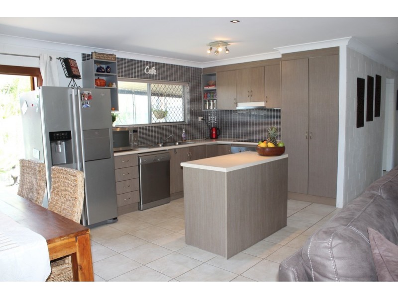 24 Doondoon Street, Currimundi QLD 4551