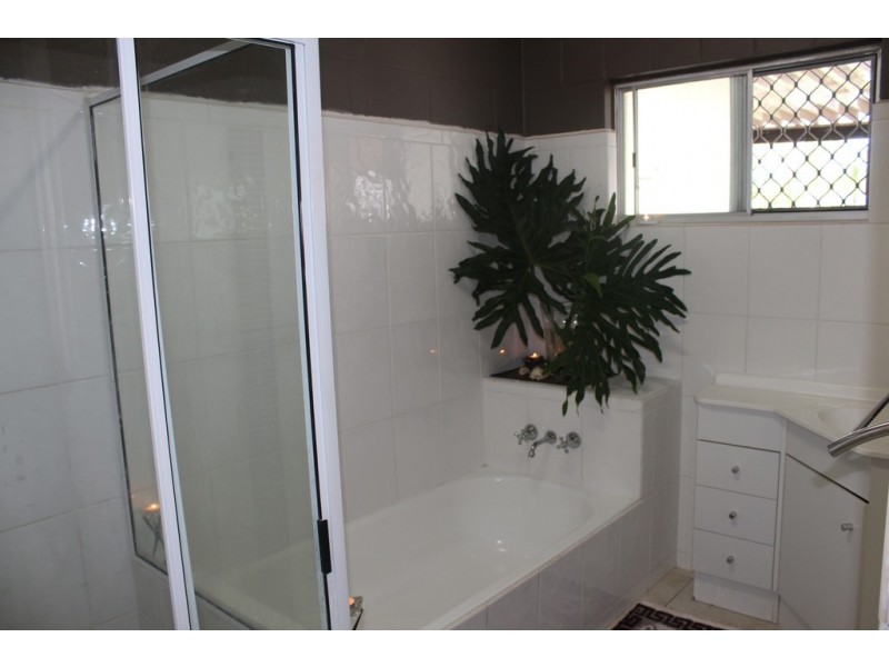 24 Doondoon Street, Currimundi QLD 4551