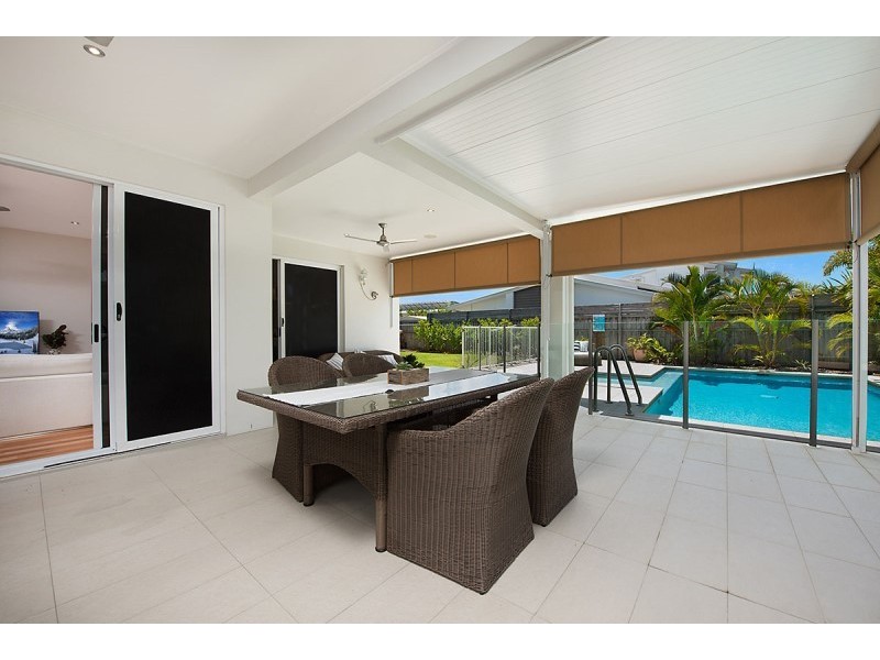 16 Landsdowne Street, Pelican Waters QLD 4551