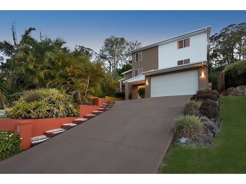 9 Hillside Court, Little Mountain QLD 4551