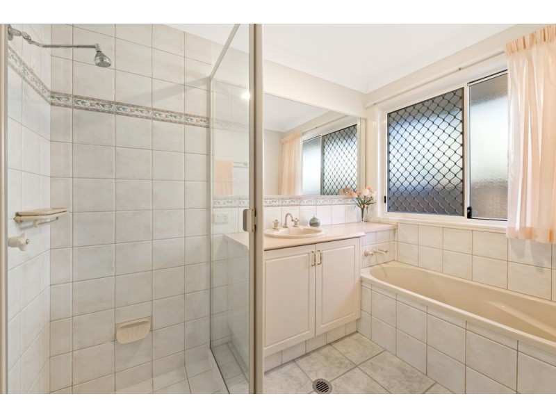 13 Bongaree Drive, Pelican Waters QLD 4551