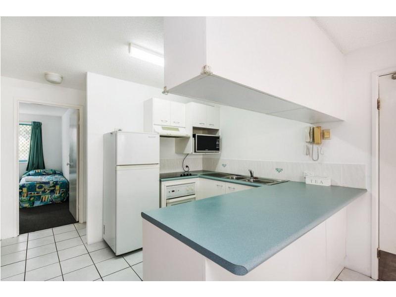 Unit 5 ‘Lindomare’ 13 Orvieto Terrace, Kings Beach QLD 4551