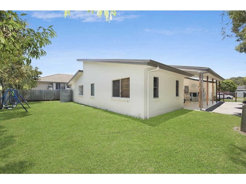 18 Cullen Drive, Little Mountain QLD 4551
